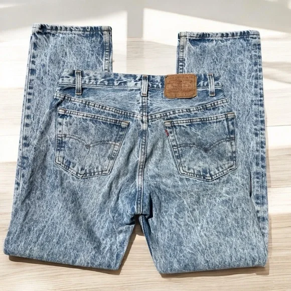 Vintage Levi’s acid wash 501 Blue Jeans size 32